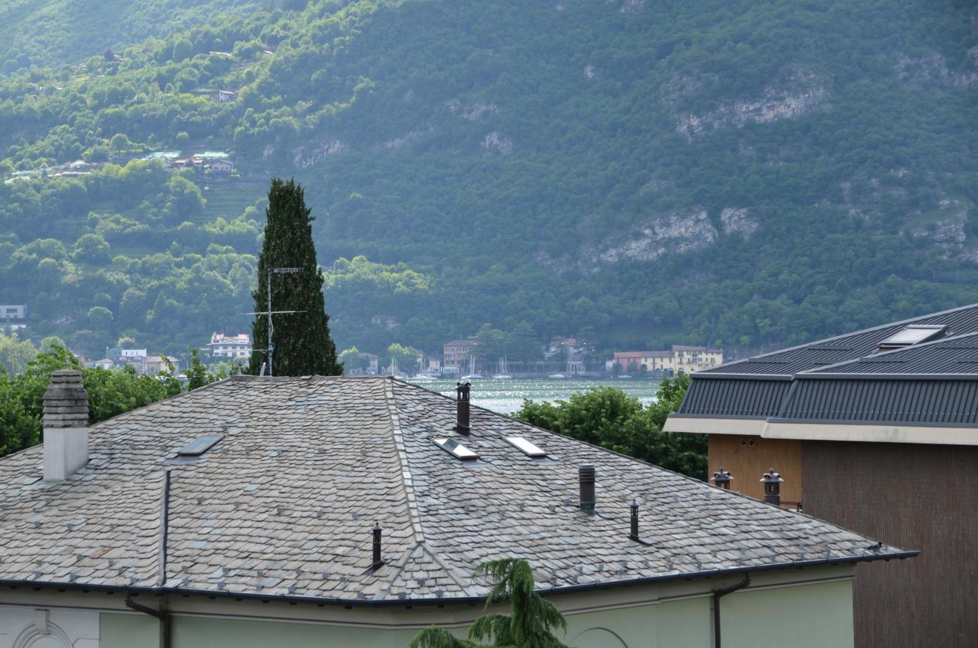 Big Romantic Lake View & Terrace Appartement Lecco Buitenkant foto